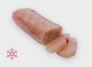 raw fish Amberjack saku